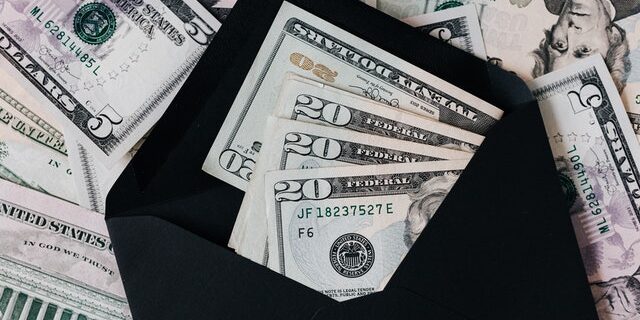 инвестиции и депозит - что выгоднее, лучше и правильнее