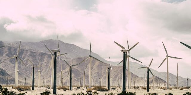 Инвестиции в энергетику (сектор): акции и ETF для инвестиций, какие акции и фонды подойдут для инвесторов