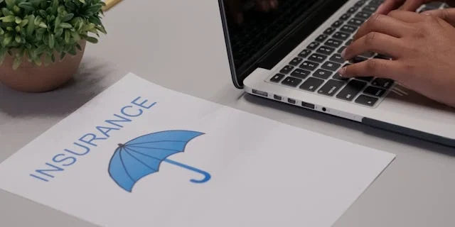 инвестиции в страхование через акции, ETF, как инвестировать в страхование и страховой бизнес