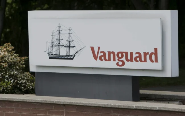 Vanguard как инвестировать Vanguard как инвестировать, инвестиции в Vanguard, как инвестировать в Вэнгард в Украине, Европе, варианты и возможности